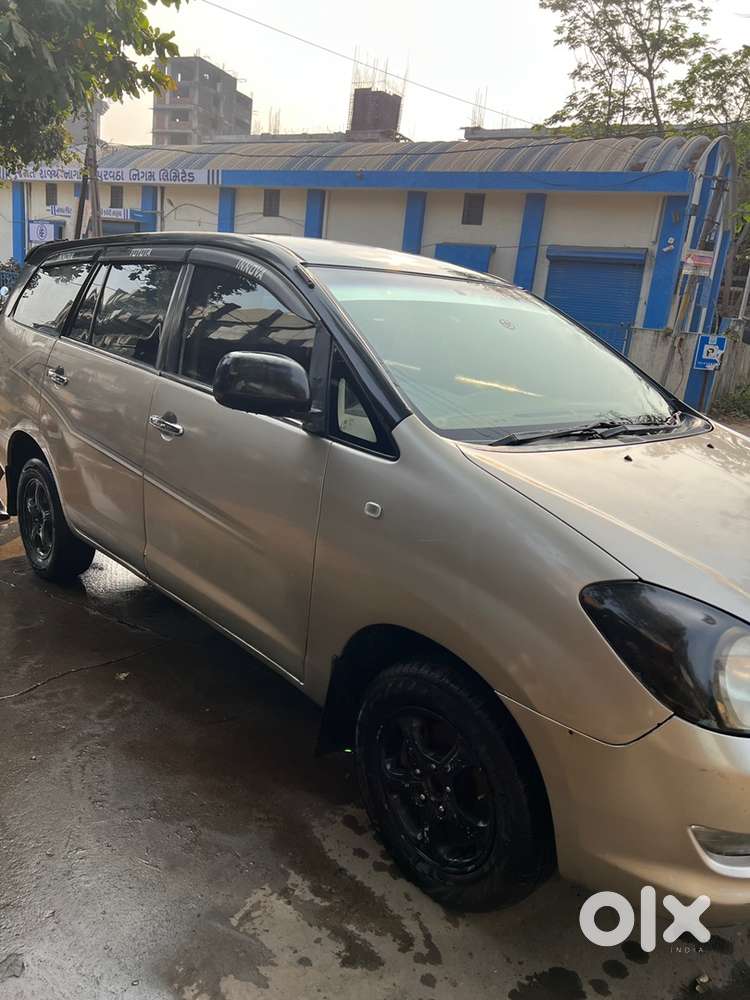 Toyota Innova 2008 Car