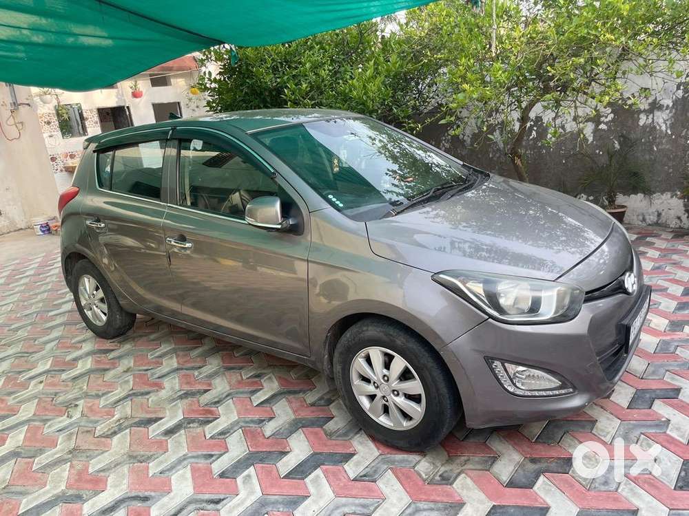 Hyundai I20 2013 Diesel Good Condition Top Model