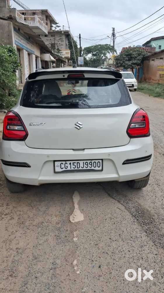 Maruti Suzuki New-gen Swift 2018 Petrol 90124 Km Driven