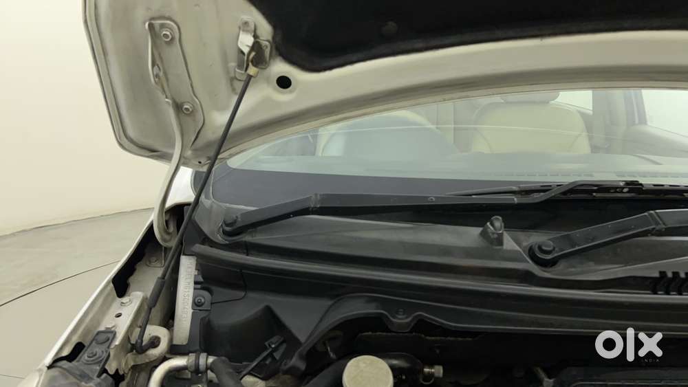 Maruti Suzuki Ertiga Vxi At, 2017, Petrol