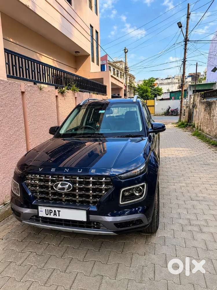 Hyundai Venue 2020 Diesel 90000
