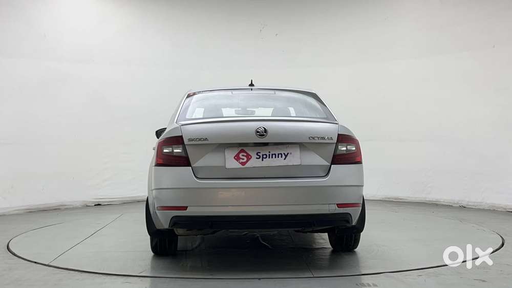 Skoda Octavia 2.0 L K Tsi At, 2018, Petrol