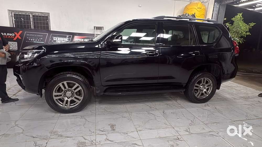 Toyota Land Cruiser 2010
