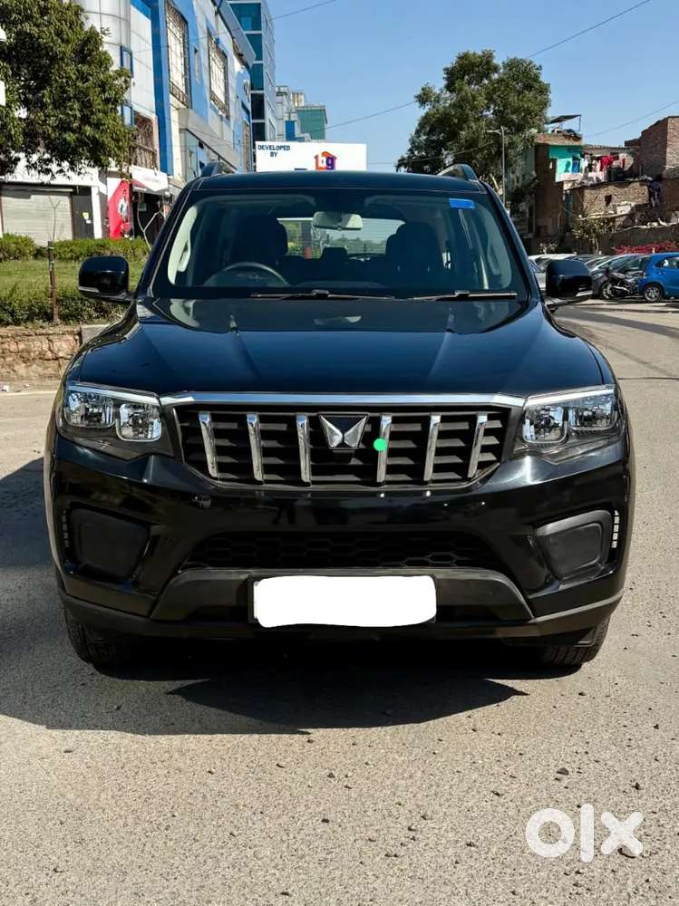 Mahindra Scorpio-n 2024 Petrol 15000 Km Driven