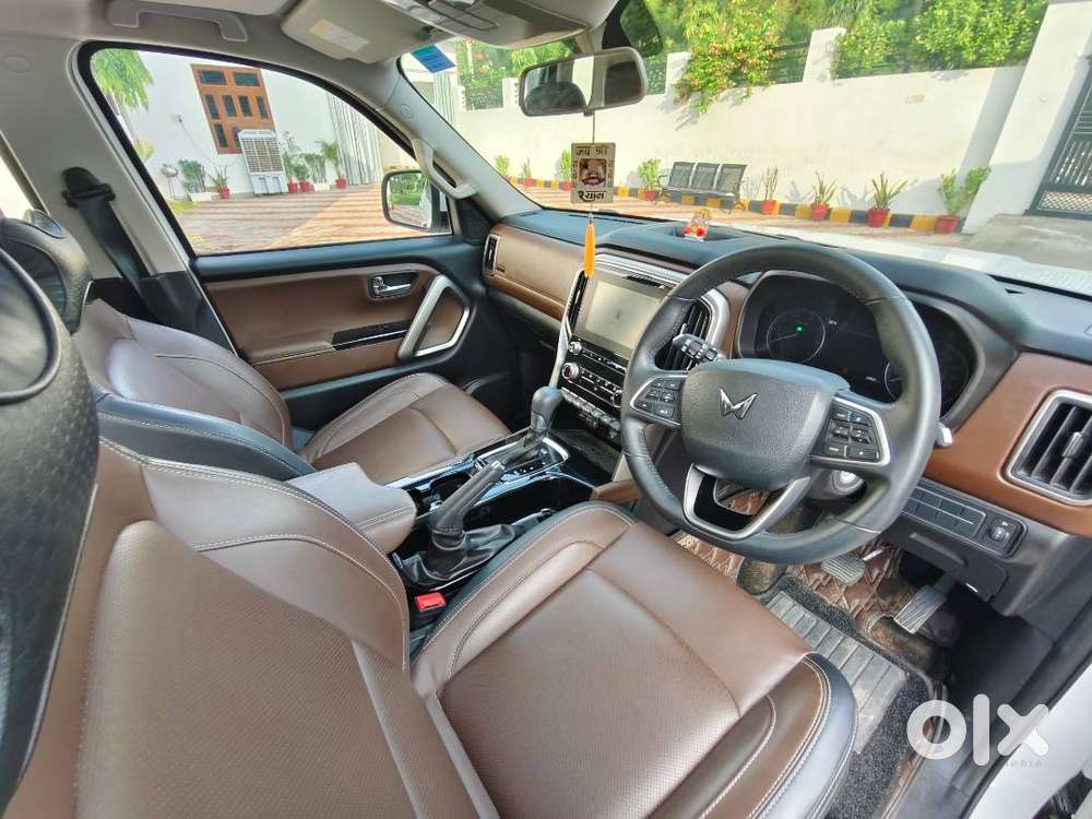 Mahindra Scorpio N Z8 S At Petrol  Sept 2024