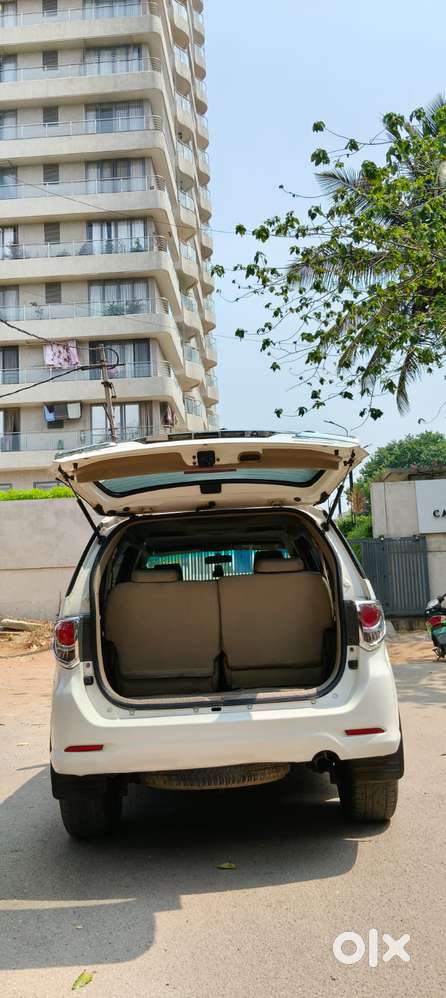 Toyota Fortuner 2011-2016 4x2 Manual, 2013, Diesel