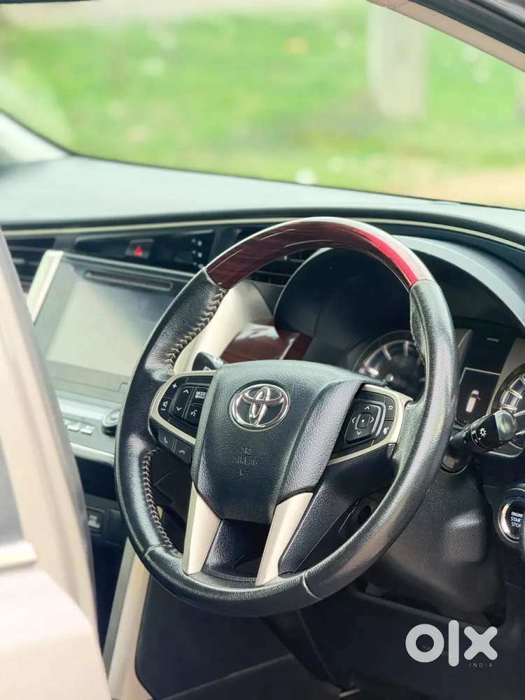 Toyota Innova Crysta 2.4 V 7 Str, 2019, Diesel