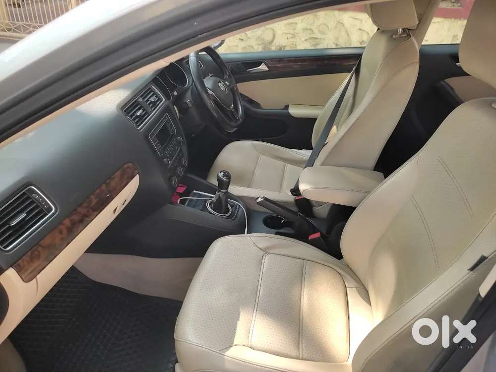 Volkswagen Jetta 2015 Petrol Well Maintained