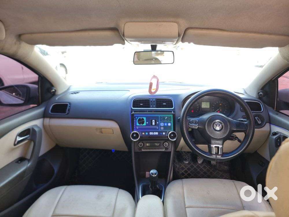 Volkswagen Vento Celeste 1.6 Highline, 2013, Diesel