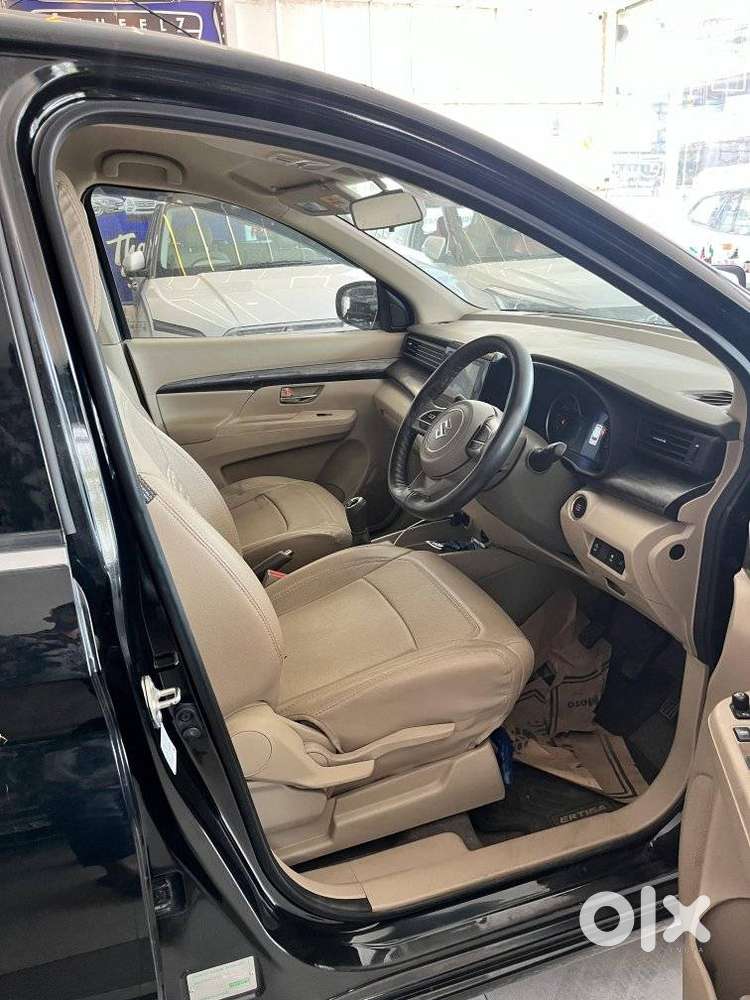 Maruti Suzuki Ertiga Zxi (o) Cng [2022-2023], 2024