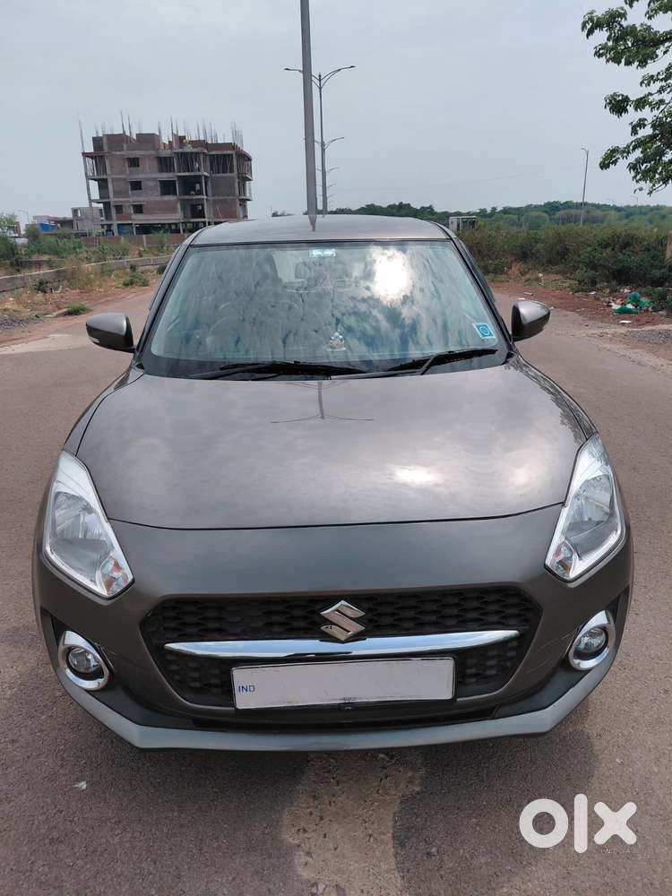 Maruti Suzuki Swift Vxi + Manual, 2022, Petrol