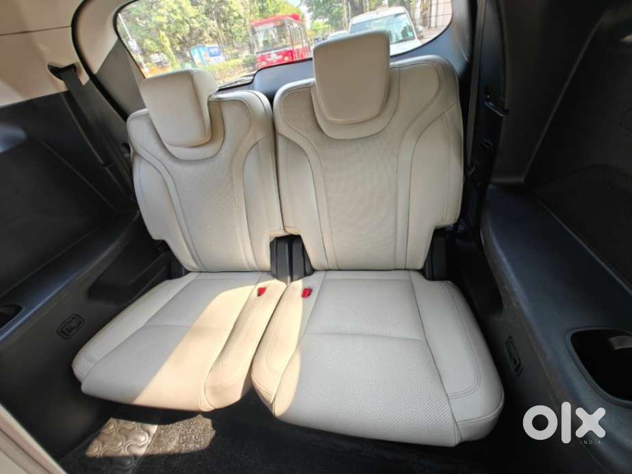 Mahindra Xuv700 Ax7l 6 Str At, 2024, Diesel