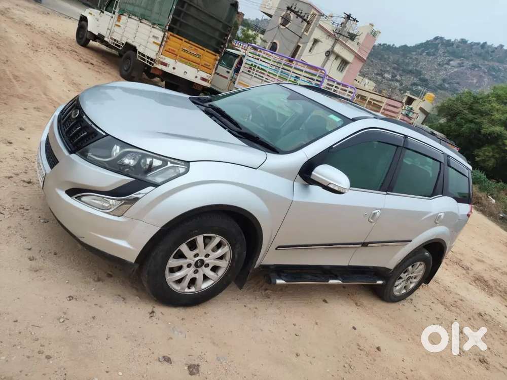 Mahindra Xuv500 2017 W10 Sunroof Diesel