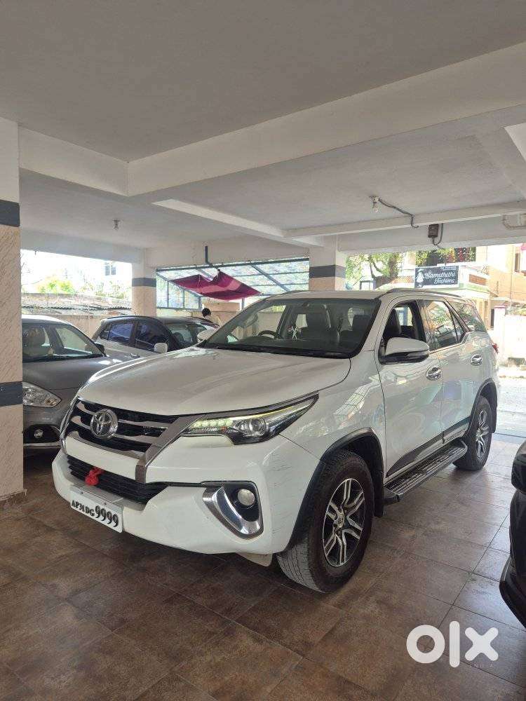 Toyota Fortuner 2.8 2wd Mt, 2016, Diesel