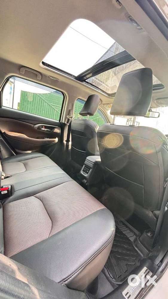 Toyota Urban Cruiser Hyryder, 2024, Petrol