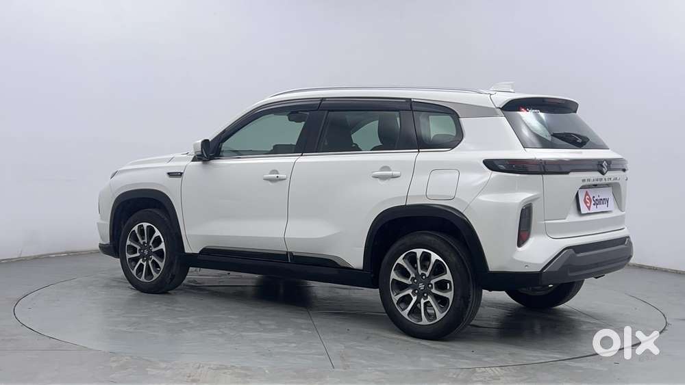 Maruti Suzuki Grand Vitara 1.5 Alpha Plus Intelligent Hybrid Ecvt, 2..