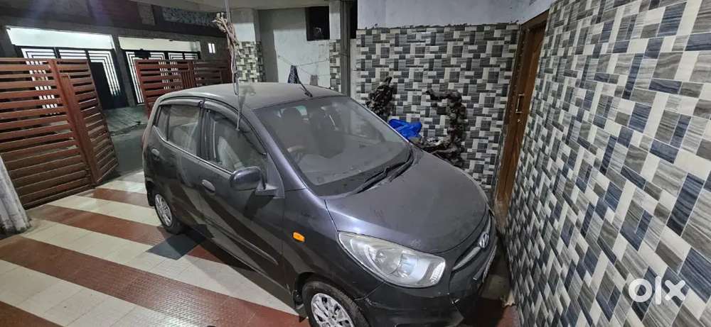 Hyundai I10 2011 Model Car
