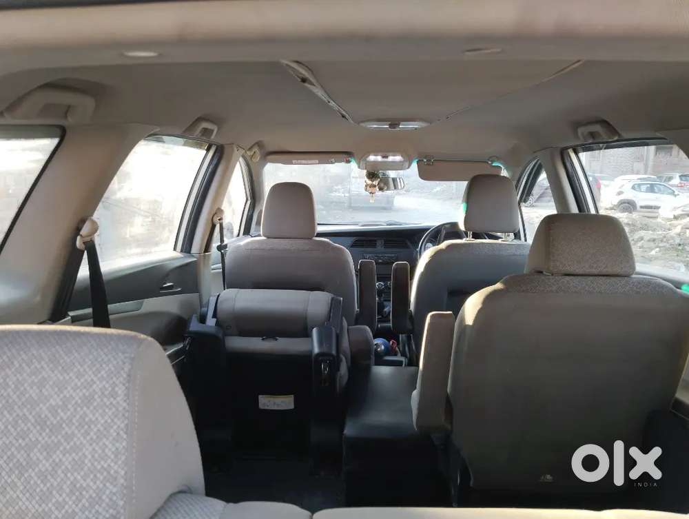 Mahindra Marazzo 2019 Bs4