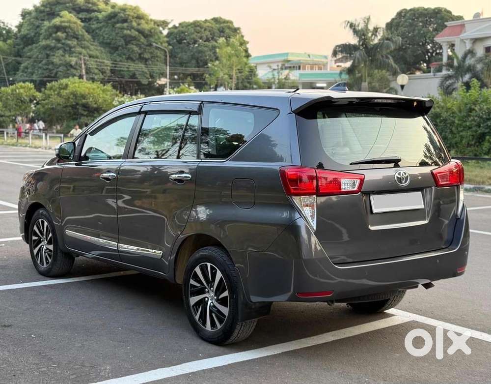 Toyota Innova Crysta 2.8z Automatic, 2021, Diesel