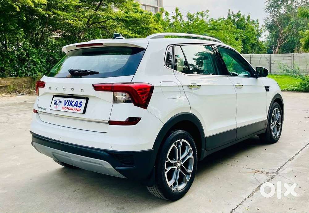 Skoda Kushaq 1.0 Tsi Style At, 2022, Petrol