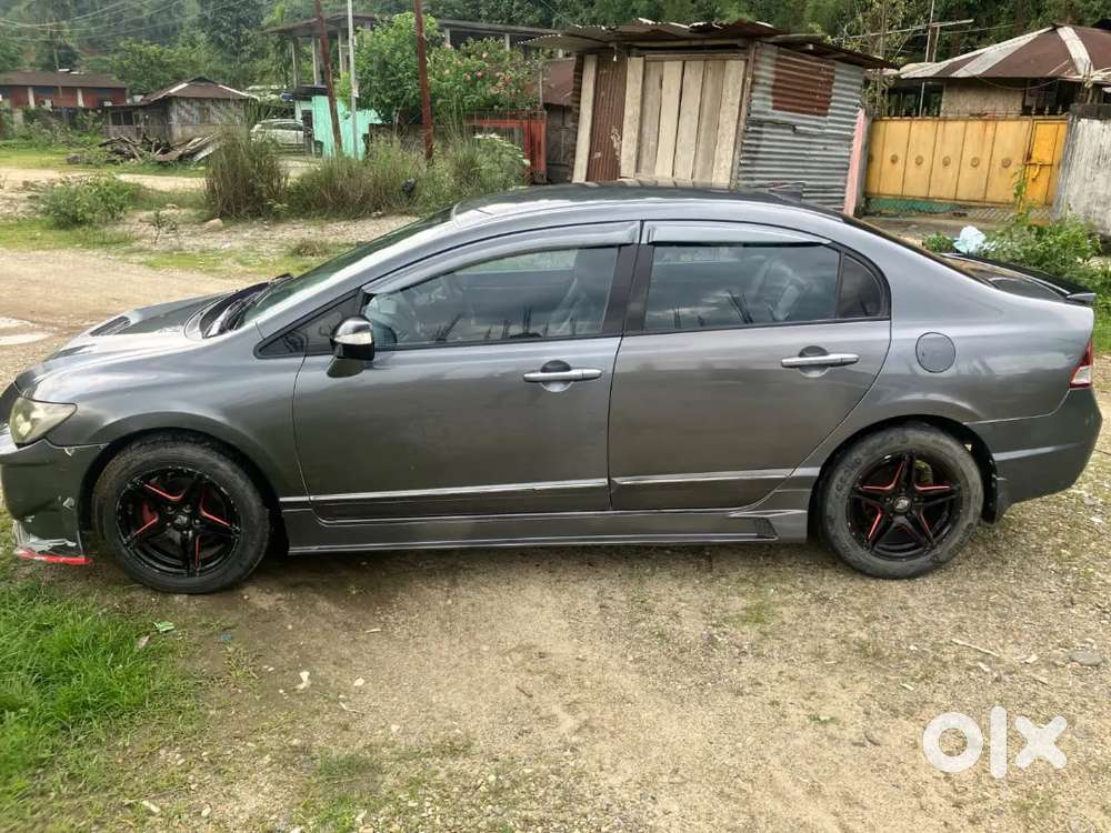 Honda Civic 1.8 V Mt