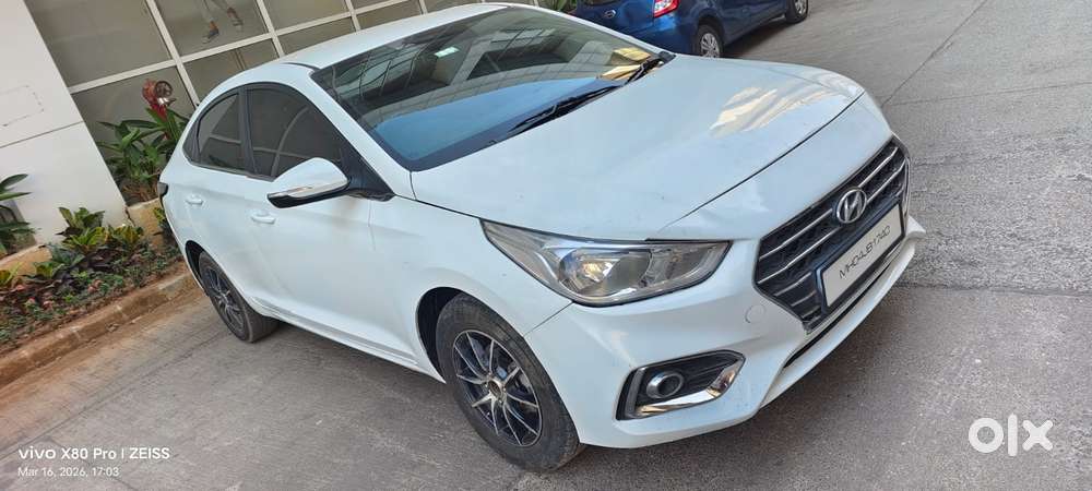 Hyundai Verna 1.6 Ex Crdi, 2017, Petrol