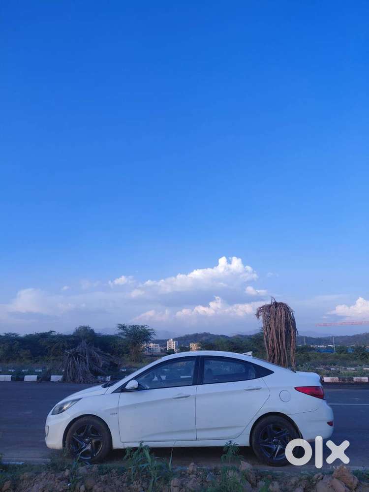 Hyundai Fluidic Verna 2013 Diesel 156000 Km Driven