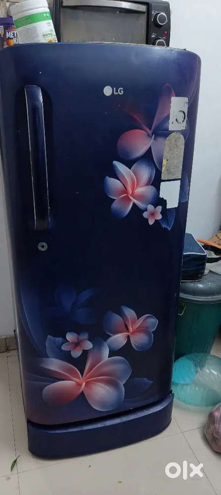 LG 190 L 4 star refrigerator for sell