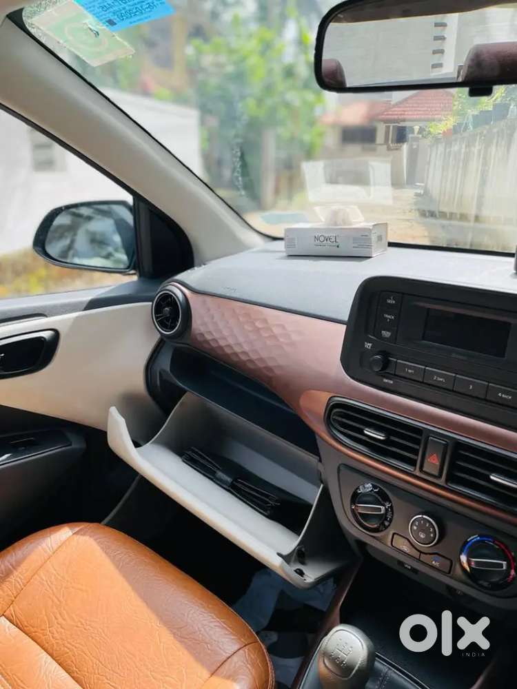 Hyundai Aura 2020 Petrol 27000 Km Driven