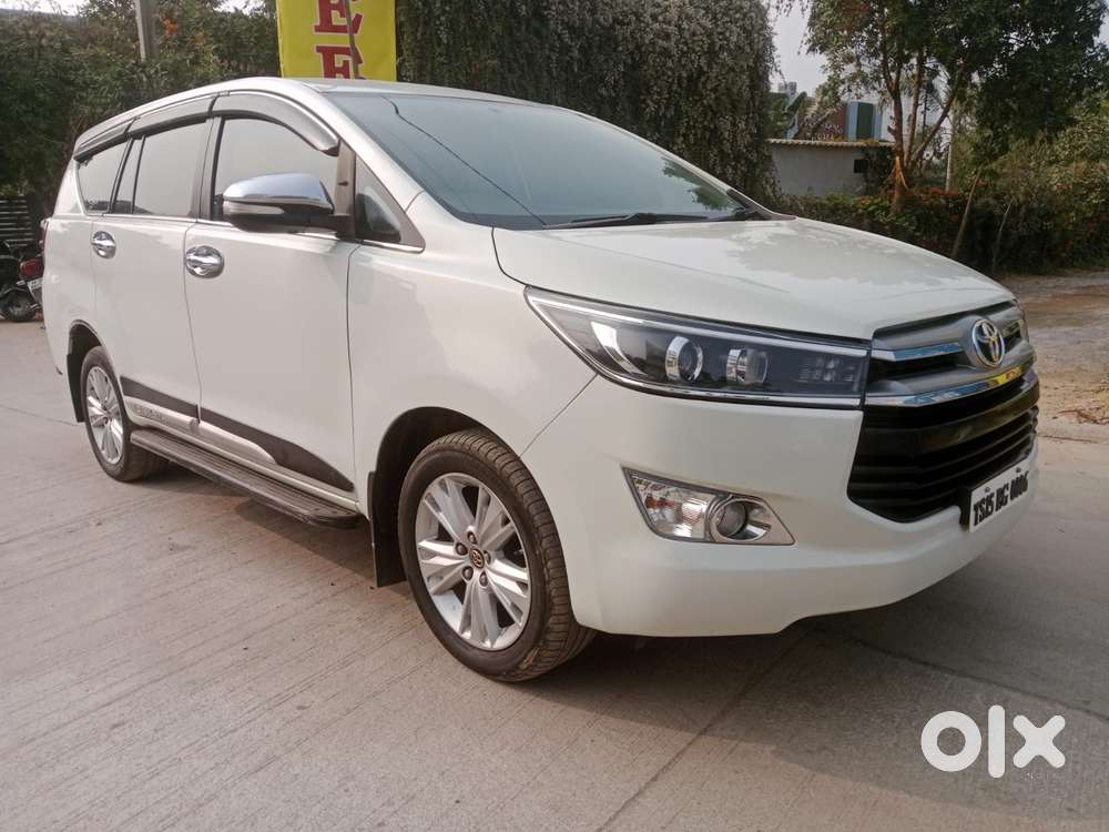 Toyota Innova Crysta 2.4 Z 7 Str, 2016, Diesel