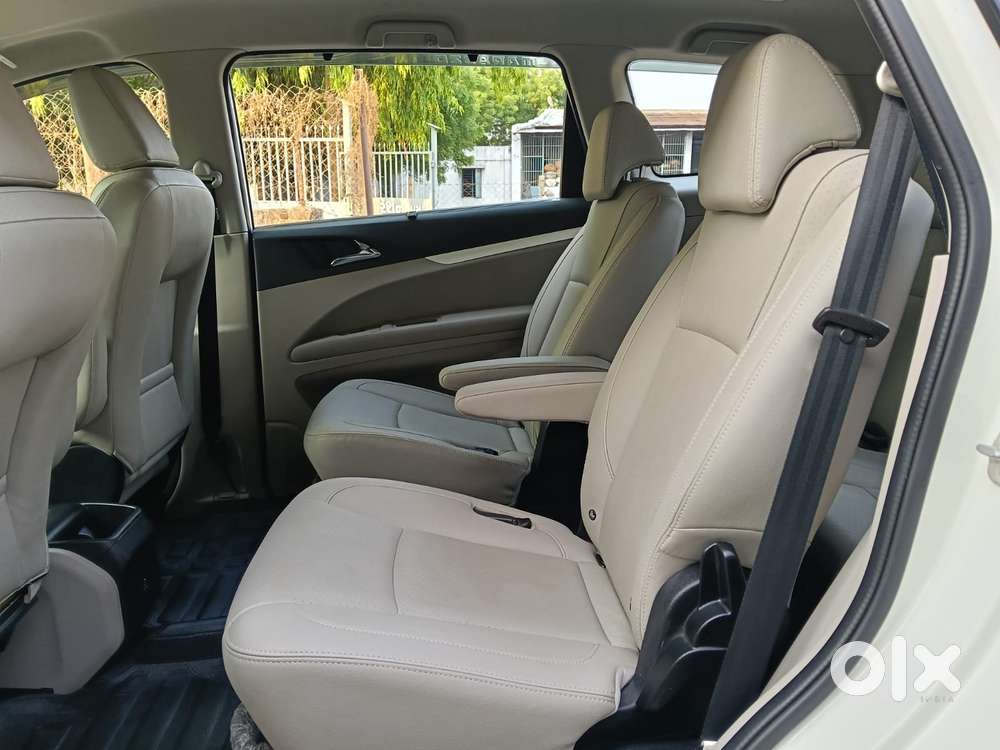 Mahindra Marazzo M8 8str, 2018, Diesel