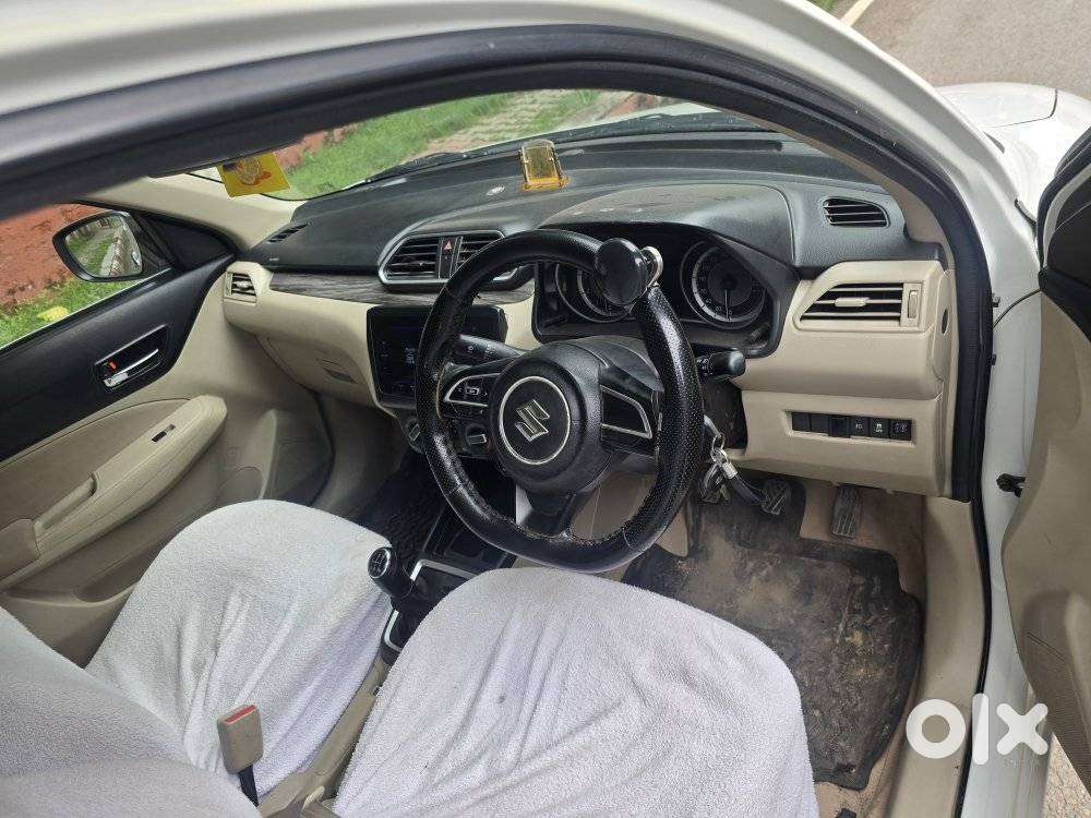 Maruti Suzuki Swift Dzire 1.3 Vxi, 2023, Petrol