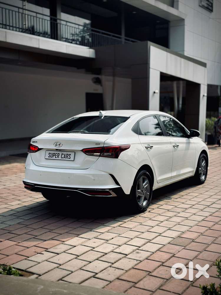 Hyundai Verna 1.5 Sx Diesel At, 2022, Diesel