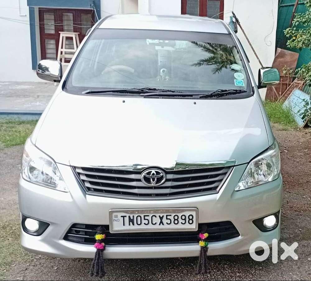 Toyota Innova 2.5 Gx 2013 Single Owner Full Company Service History