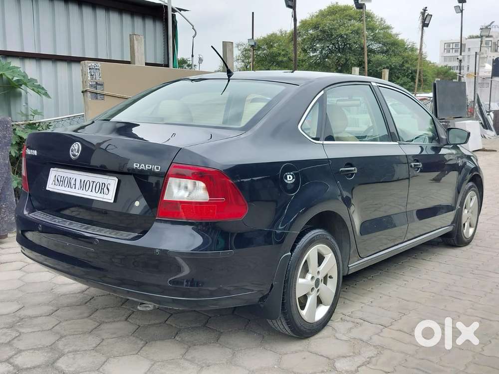 Skoda Rapid 1.5 Tdi At Elegance, 2015, Diesel