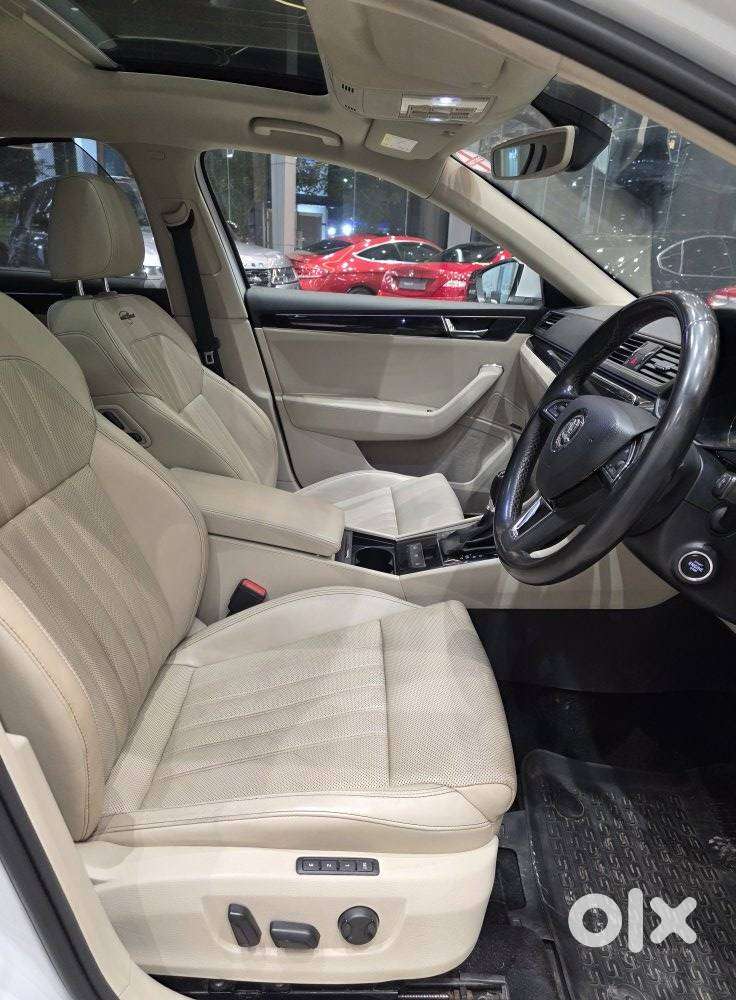 Skoda Superb 2.0 L&k Tsi At, 2020, Petrol