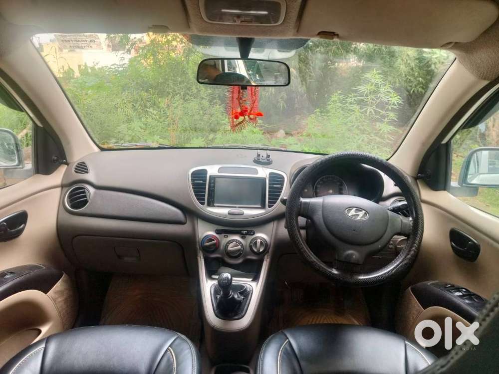 Hyundai I10 2015 Petrol 65000 Km Driven