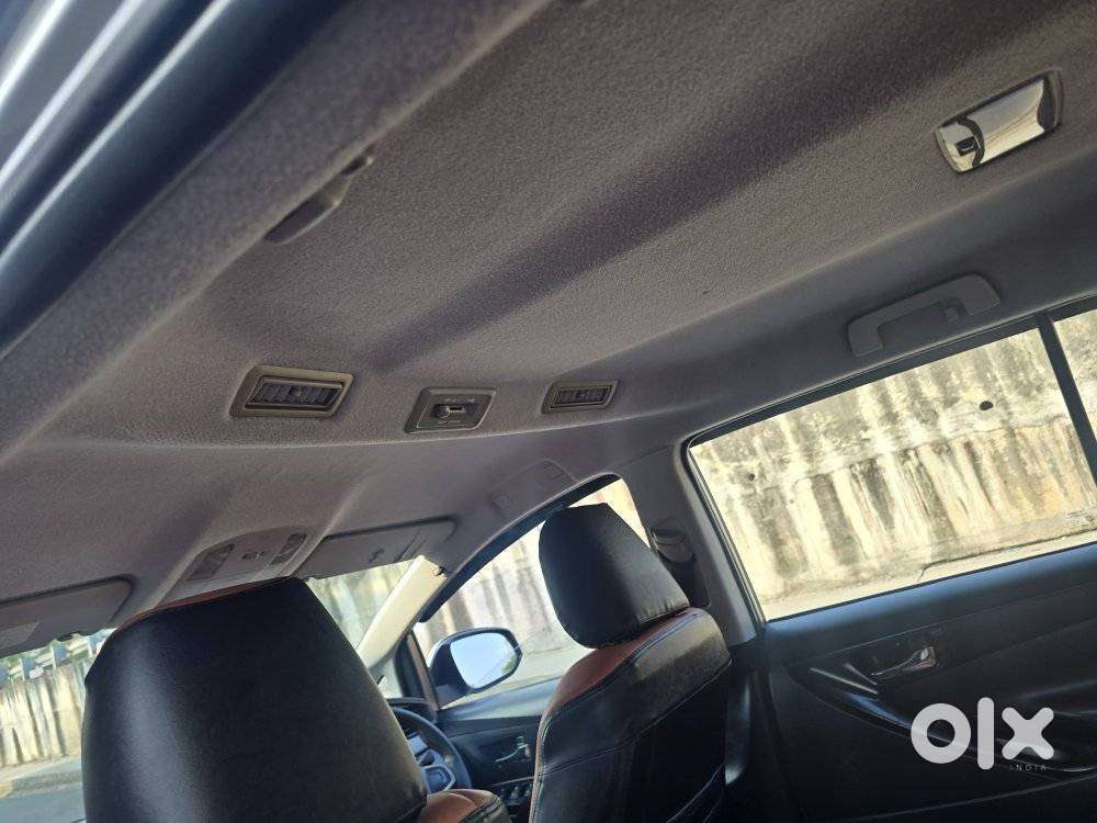 Toyota Innova Crysta 2.4 Gx Mt, 2017, Diesel