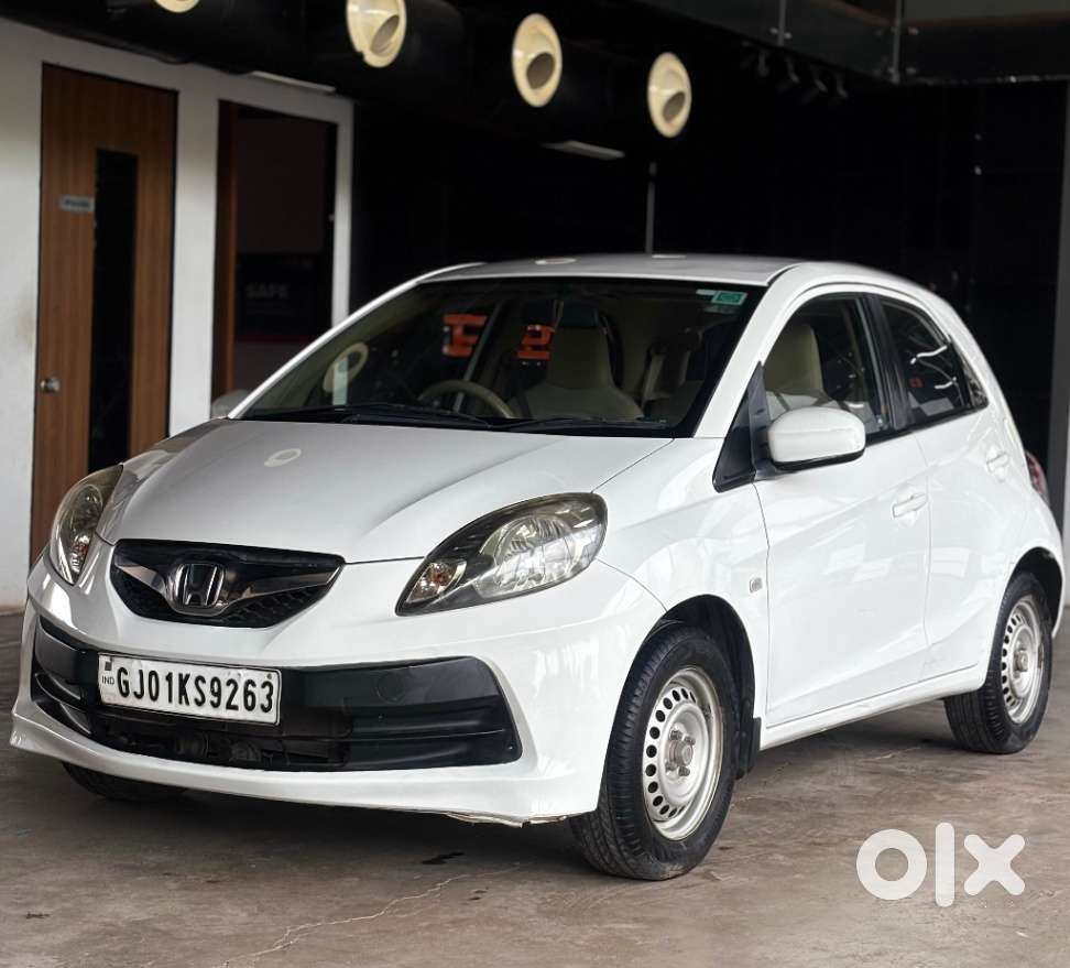 Honda Brio E Mt, 2012, Petrol