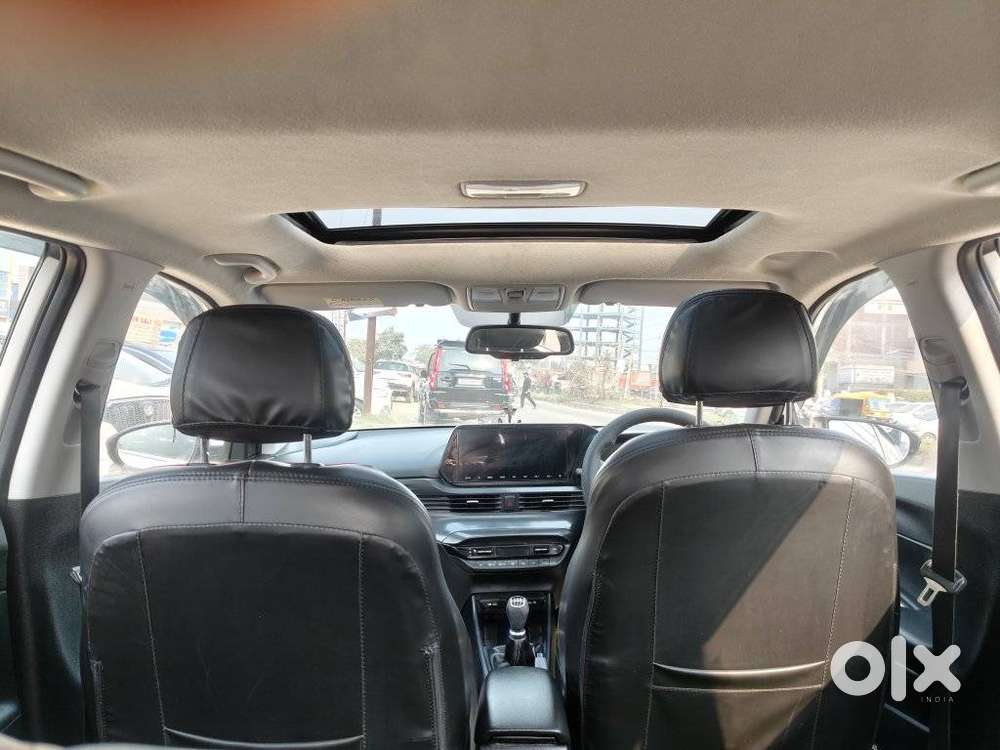 Hyundai New I20 1.2 Asta (o) Ivt, 2021, Petrol