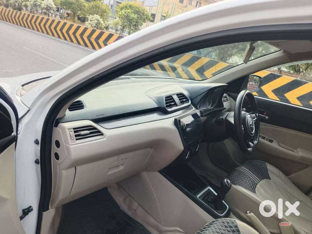 Maruti Suzuki Dzire 1.2 Vxi, 2021, Petrol