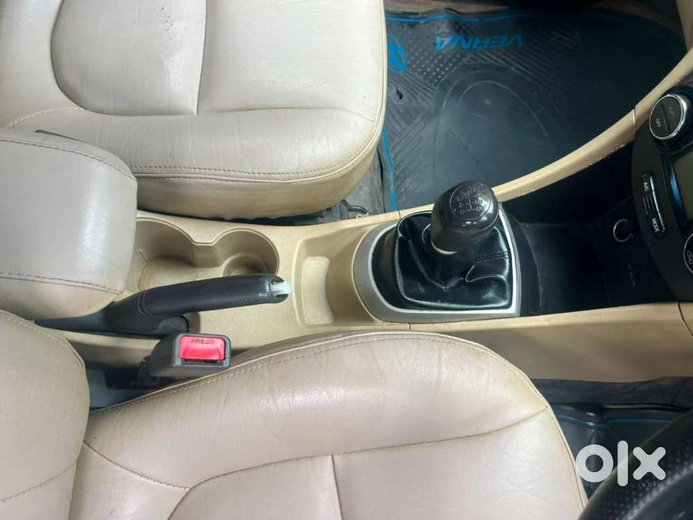 Hyundai Verna Fluidic 1.6 Sx