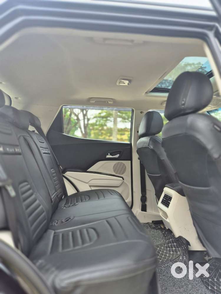 Mahindra Xuv 3xo, 2024, Petrol
