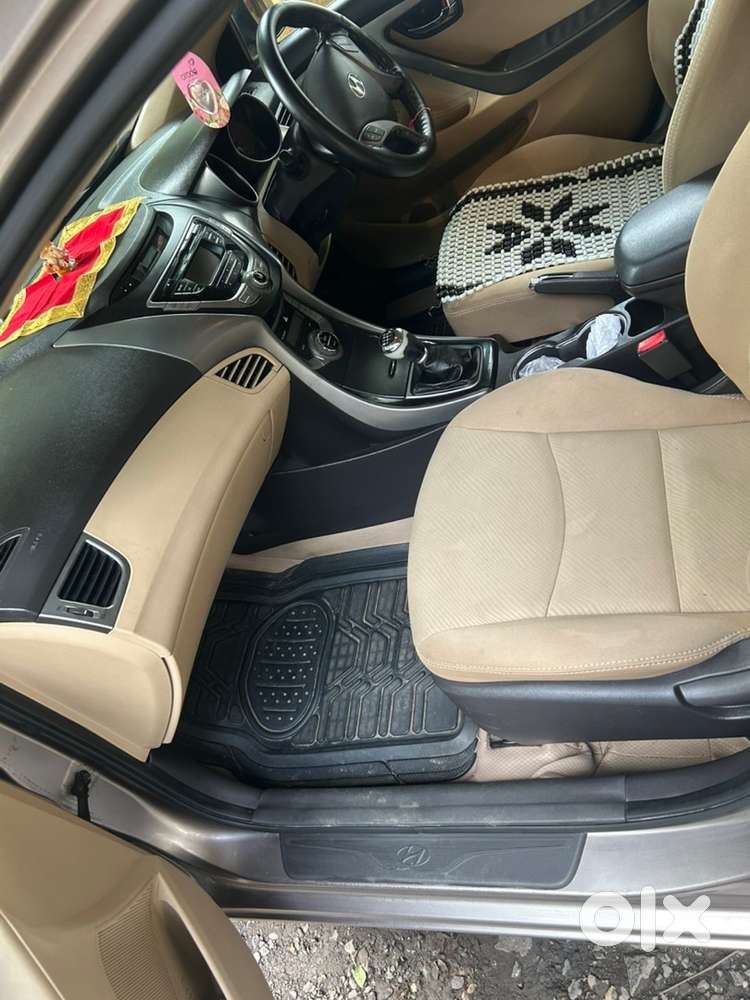 Hyundai Elantra 2013 Petrol Well Maintained