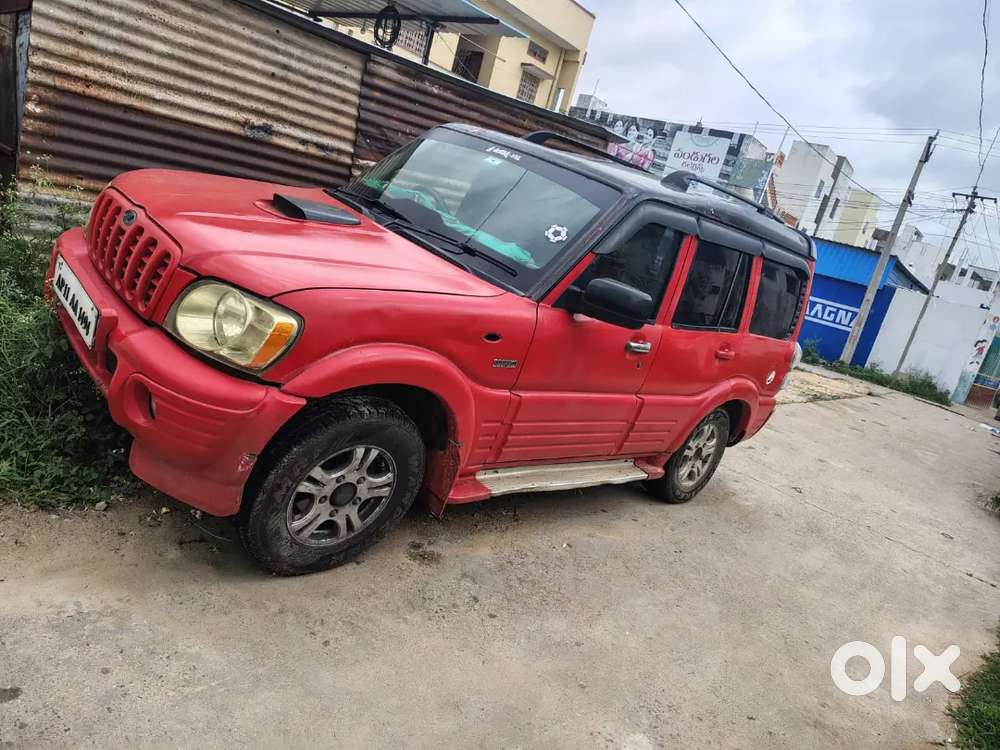 Mahindra Scorpio 2006