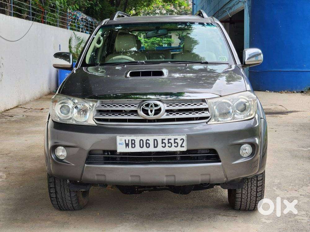 Toyota Fortuner 4x4 Mt 2.8 Diesel, 2010, Diesel