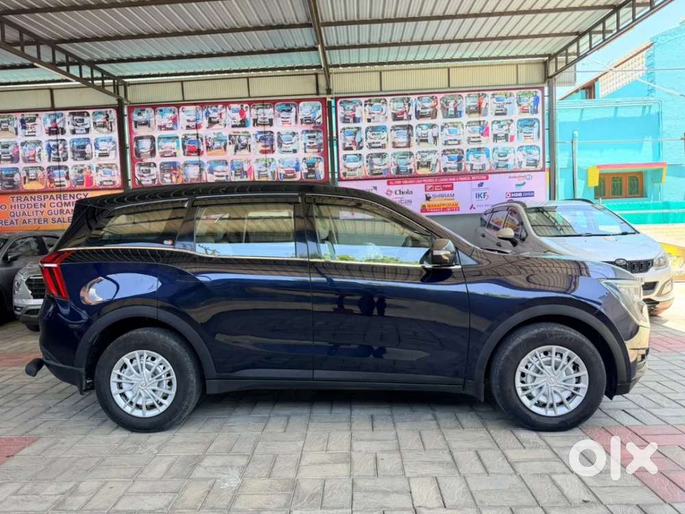 Mahindra Xuv700 2.2 Mx Diesel Mt 5 Str, 2022, Diesel
