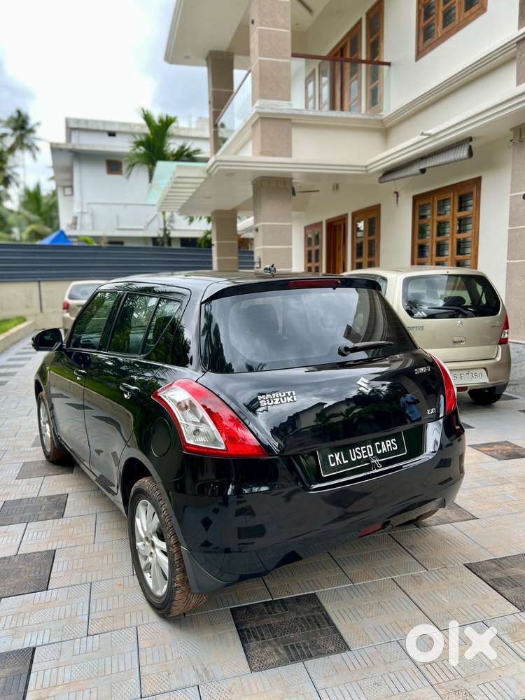 Maruti Suzuki Swift Vvt Zxi, 2014, Petrol