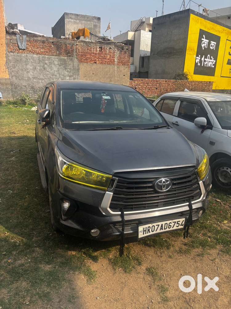 Toyota Innova Crysta