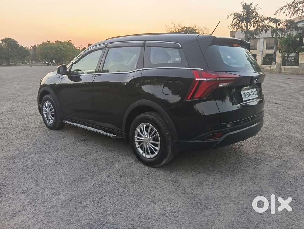 Mahindra Xuv700 2.2 Ax 3 Diesel Mt 7 Str, 2025, Diesel